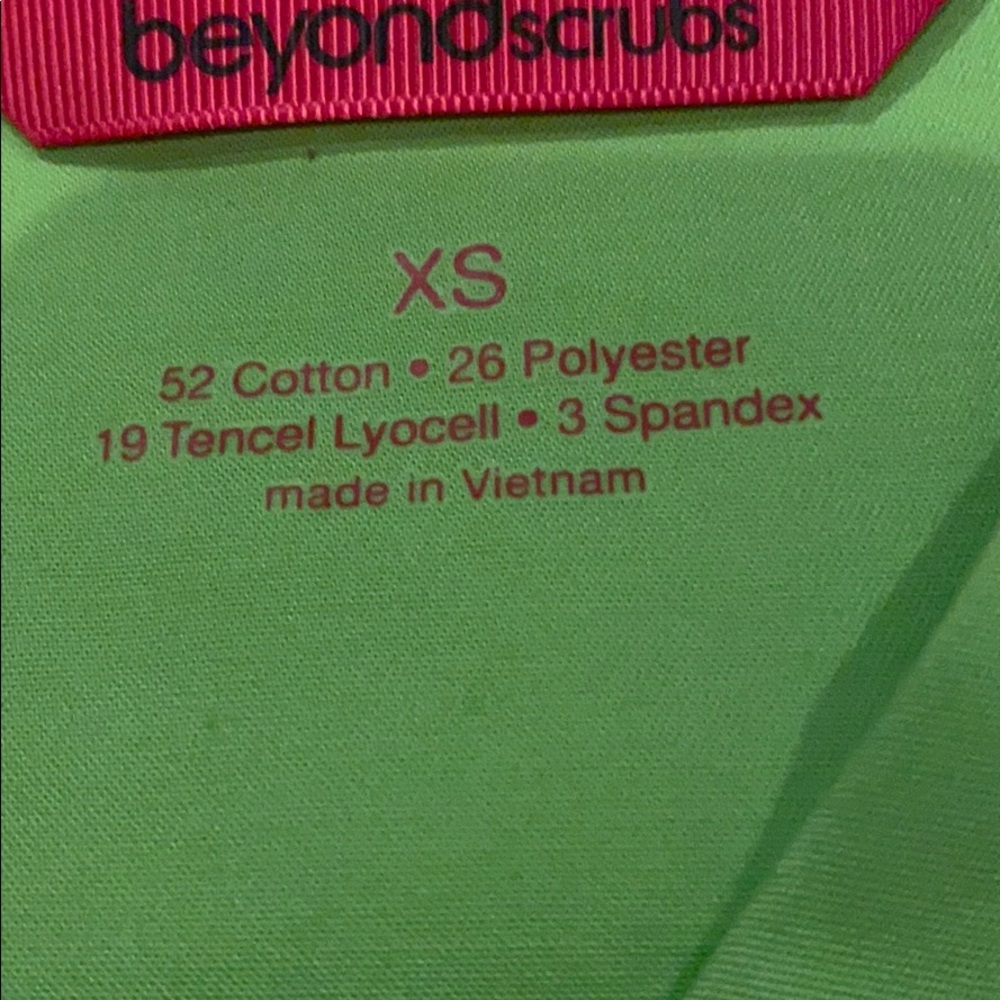 Scrub top - Picture 2 of 2